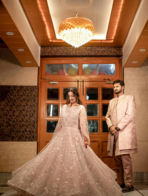 destWeddingCelebration2