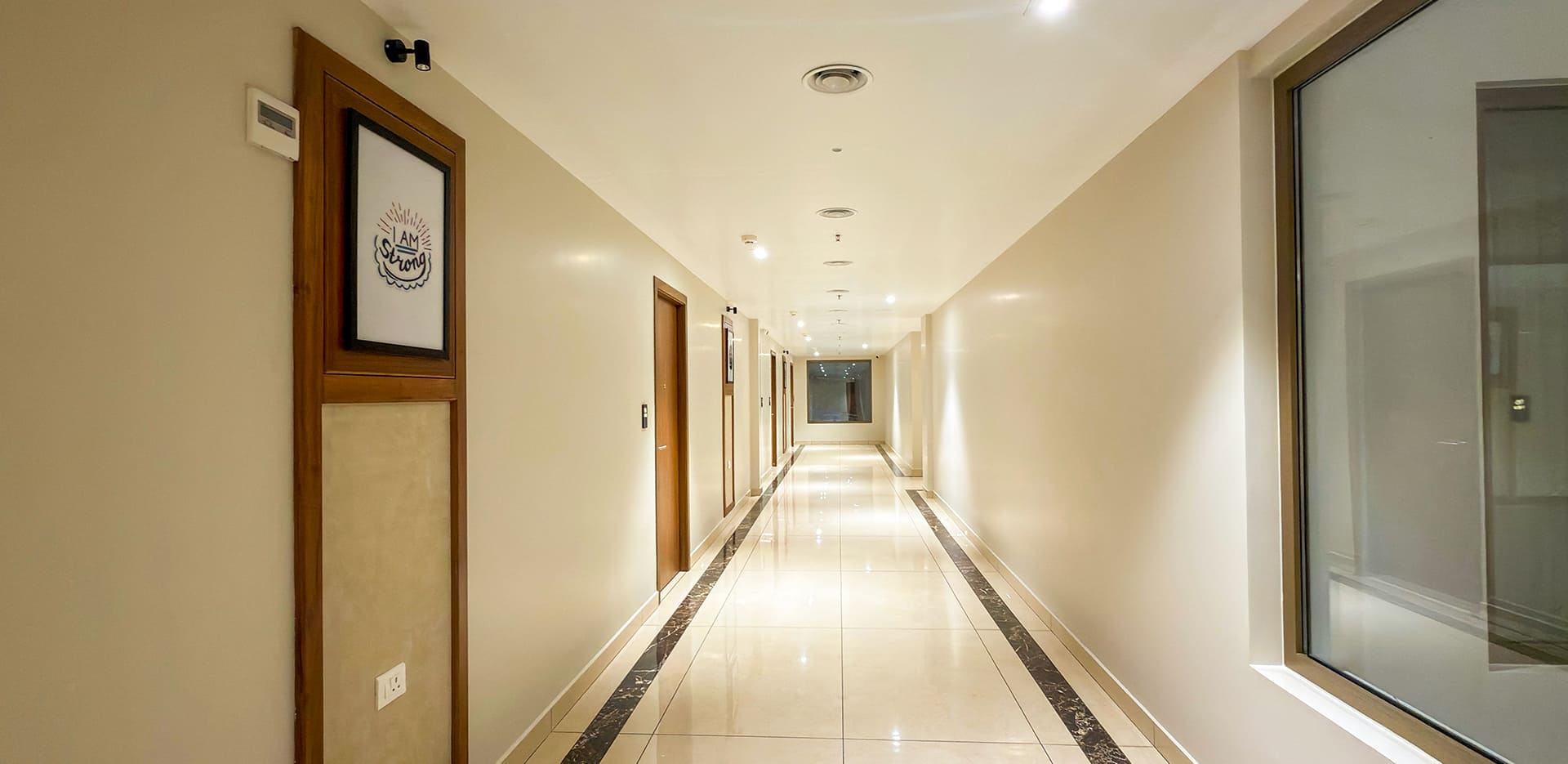 Rooms Hotels Banner
